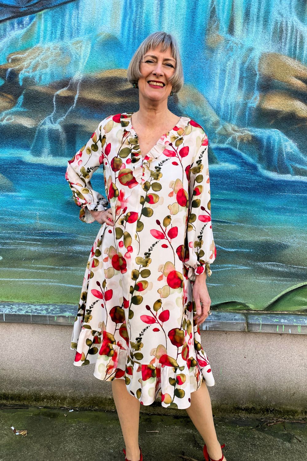 Rüschenbluse Bristol - Schnittmuster mit Patternhack zum Sommerkleid