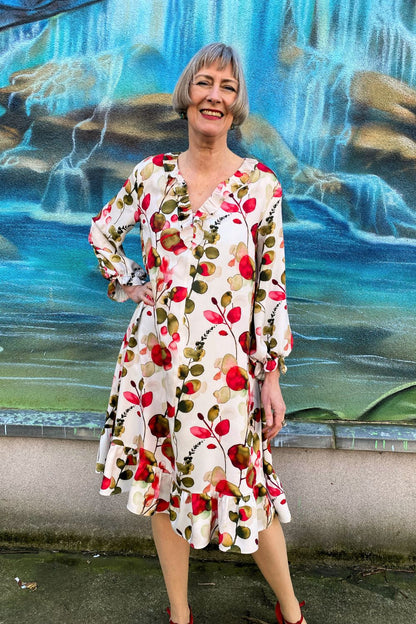 Rüschenbluse Bristol - Schnittmuster mit Patternhack zum Sommerkleid