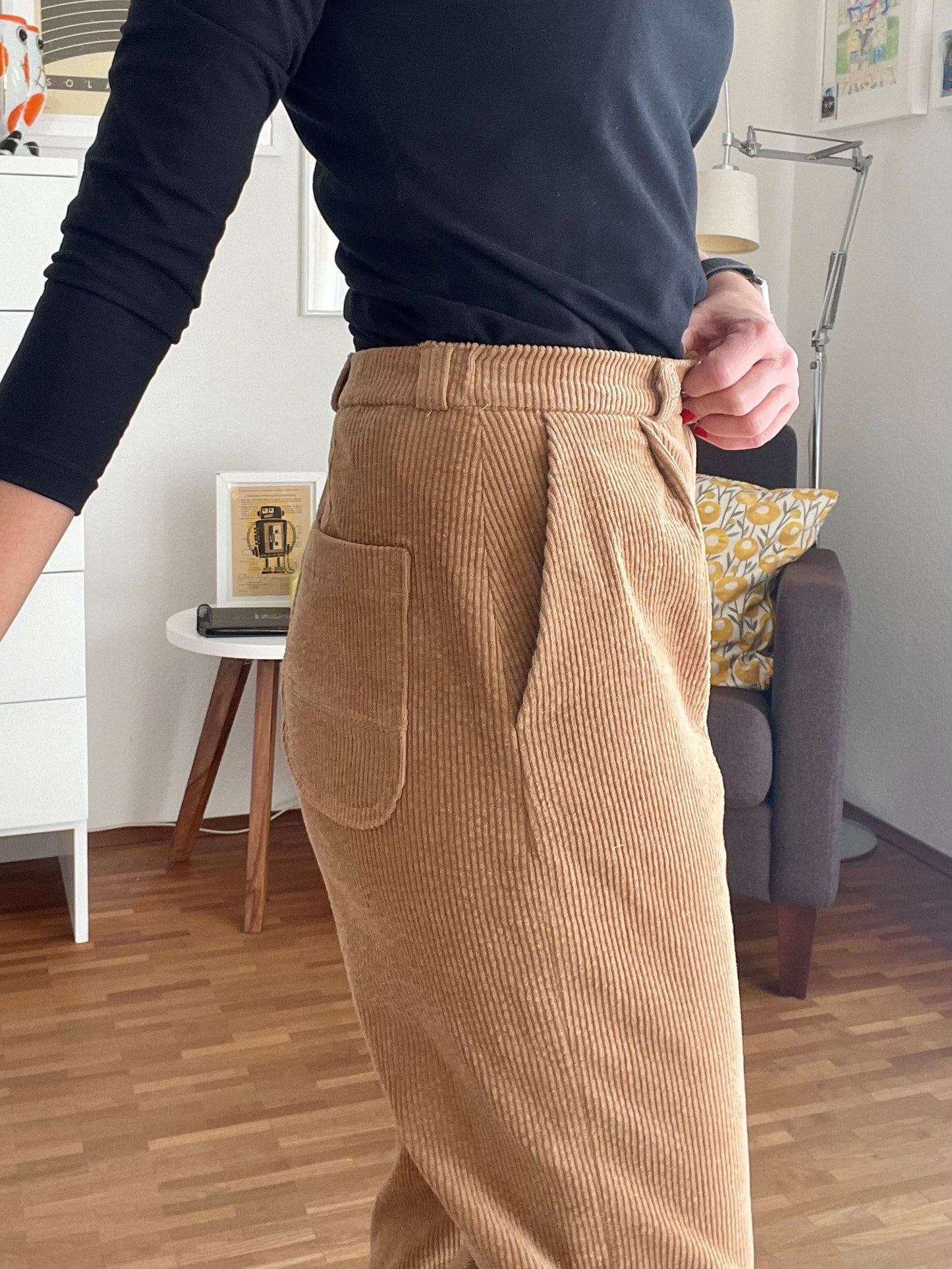 High-waist trousers Ücke